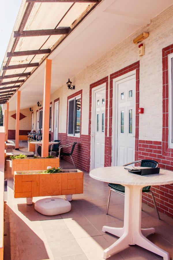 Limanaki Apartments Фалираки Экстерьер фото